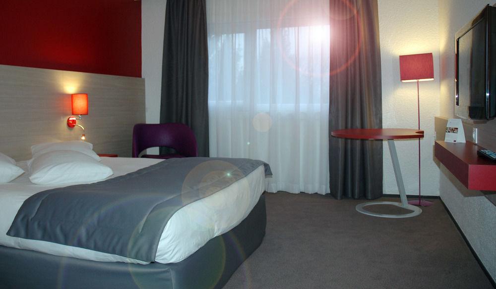 ホテル Ibis Styles Chalon Sur Saone エクステリア 写真