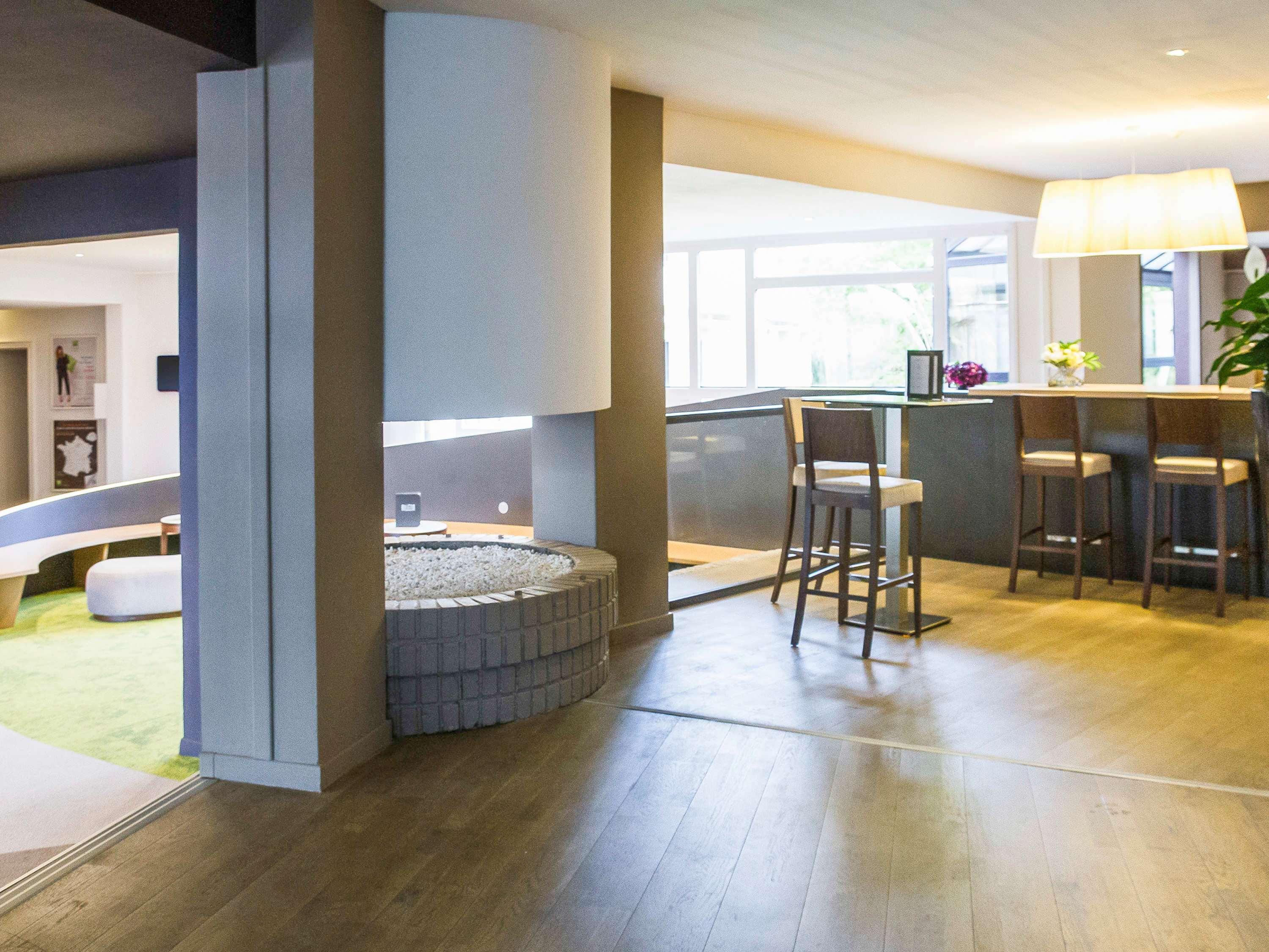 ホテル Ibis Styles Chalon Sur Saone エクステリア 写真