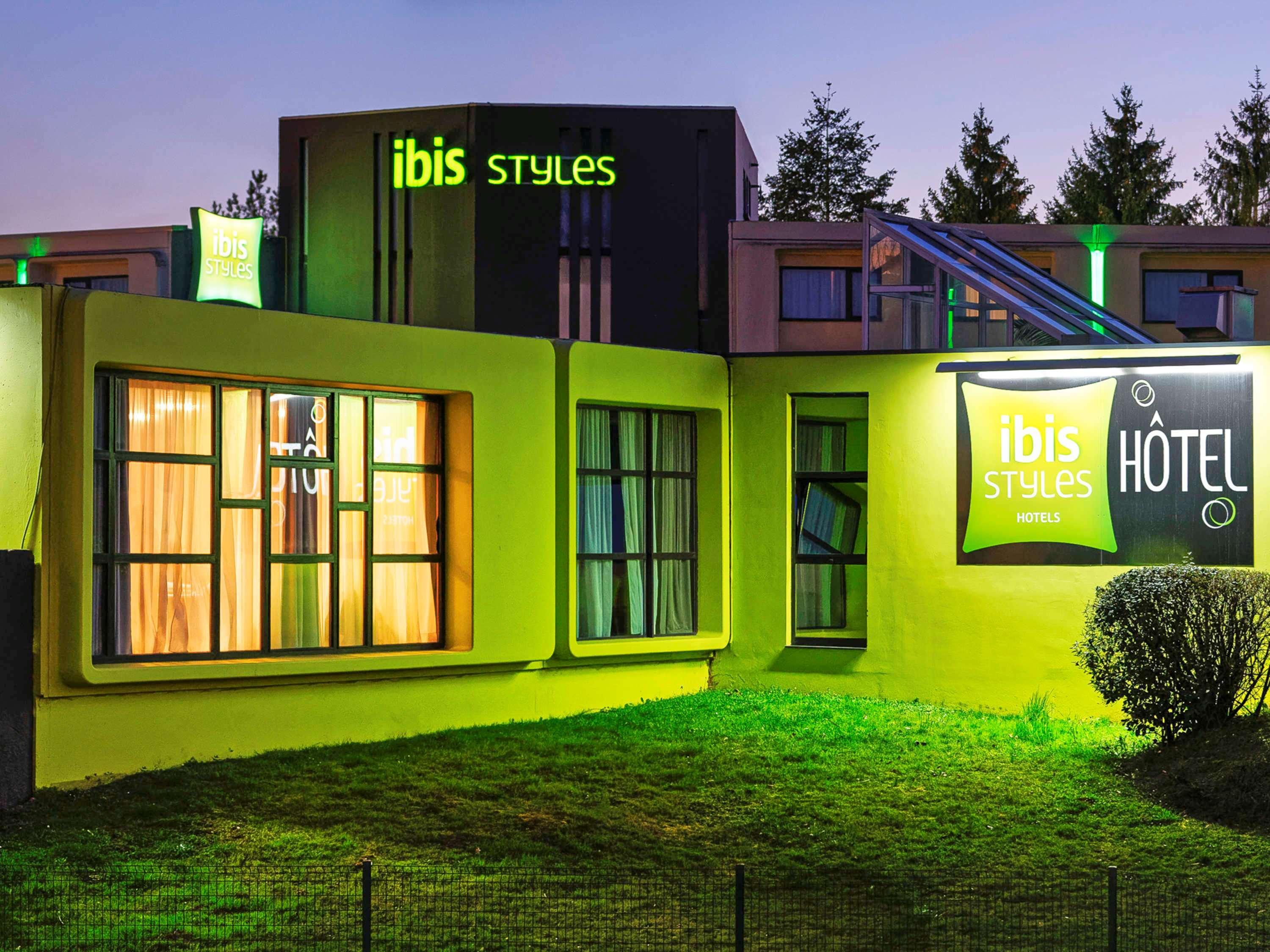 ホテル Ibis Styles Chalon Sur Saone エクステリア 写真