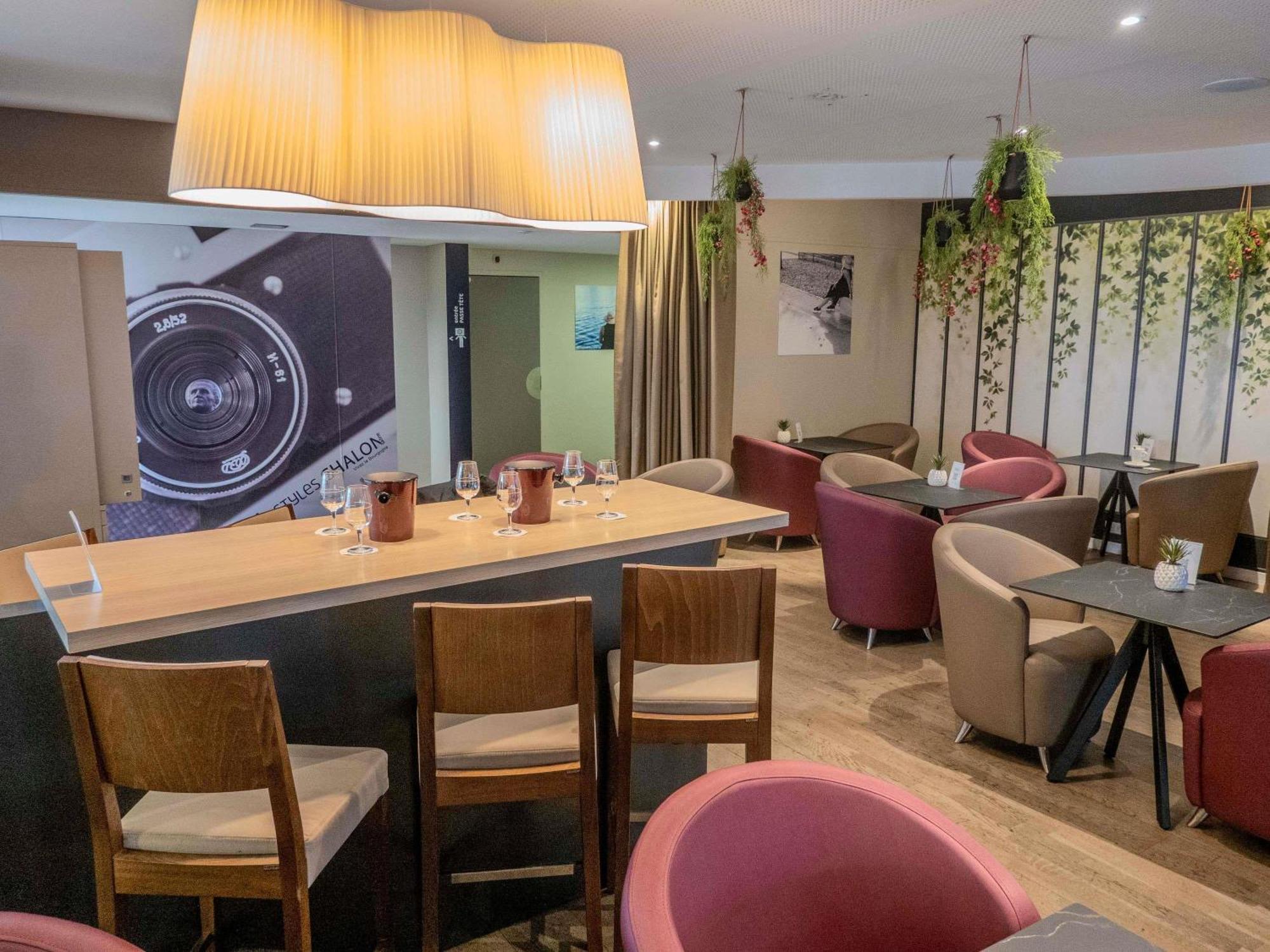 ホテル Ibis Styles Chalon Sur Saone エクステリア 写真